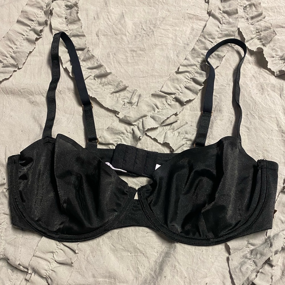 SAVAGE X FENTY NEW BRA